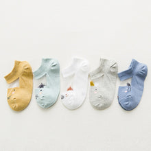 Load image into Gallery viewer, YWHUANSEN 5 Pairs/lot Spring Summer Thin Girls Sock Kids Cotton Mesh Boat Socks Lovely Animal Breathable Toddler Boys Ankle Sock
