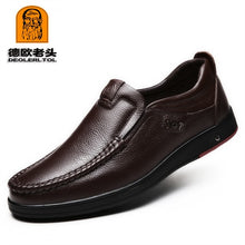 Load image into Gallery viewer, 2019 Newly Men&#39;s Genuine Leather Shoes Size 38-47 Head Leather Soft Anti-slip Driving Shoes Man Spring Leather Shoes
