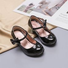 Load image into Gallery viewer, Girls Leather Shoes Autumn Bowtie Sandals 2019 New Children Shoes High Heels Princess Sweet Sandals For Girls
