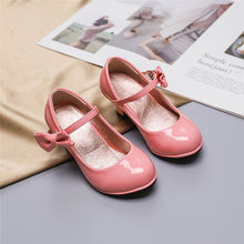 Load image into Gallery viewer, Girls Leather Shoes Autumn Bowtie Sandals 2019 New Children Shoes High Heels Princess Sweet Sandals For Girls
