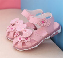 Load image into Gallery viewer, Xinfstreet Baby Toddler Girls Summer Shoes Children Sandals With Light Up Breathable Soft Bow Kids Girls Sandals Size 21-30
