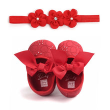Load image into Gallery viewer, 2019 Brand New Toddler Kids Baby Girls Boys Bowknot Shoes +Headband 2PCS Lace Floral Soft Shoes Spring First Walkers 0-18M
